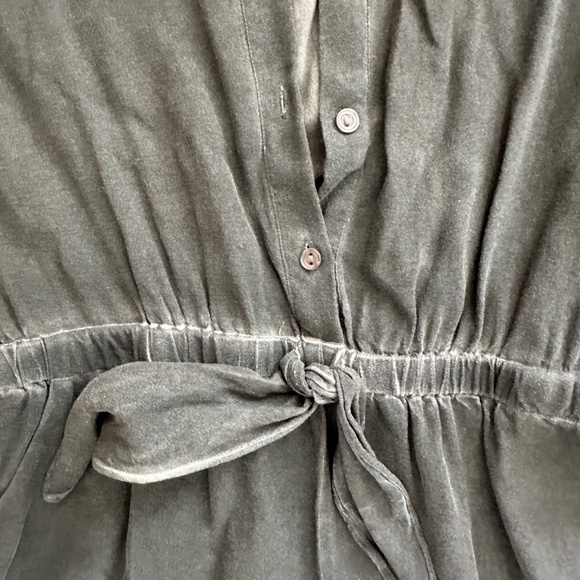 Long Sleeved Grey Shorts Romper One Piece - L - Picture 4 of 6